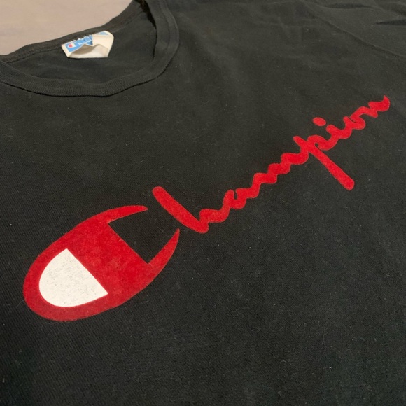 Champion T-Shirt - Picture 2 of 3